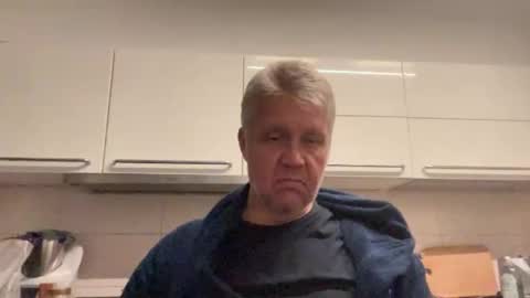 Snapshot of devon_nite chatting on 10-20-25, 11:27 Devon online show from 10-20-25, 11:27