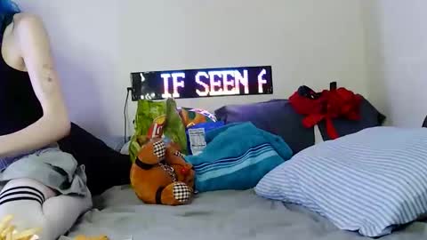devykitten online show from 04-06-26, 02:20