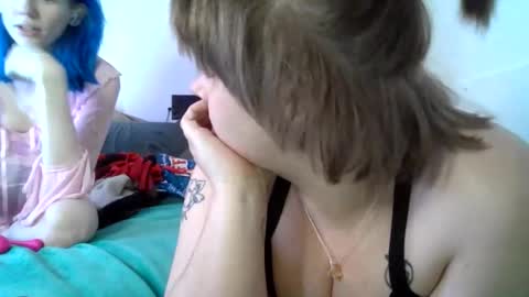 devykitten online show from 04-06-26, 06:42