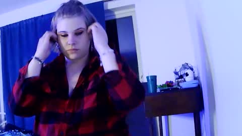 devykitten online show from 04-29-26, 03:10