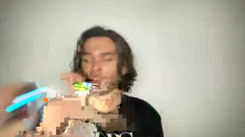 Snapshot of devyy333 chatting on 09-13-25, 07:41 devyy333 online show from 09-13-25, 07:41