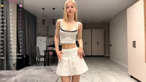 dewdropdoll online show from 06-09-26, 04:18