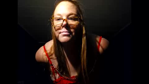 Snapshot of dewworm207 chatting on 11-08-25, 06:13 Averag3 Coupl3 online show from 11-08-25, 06:13