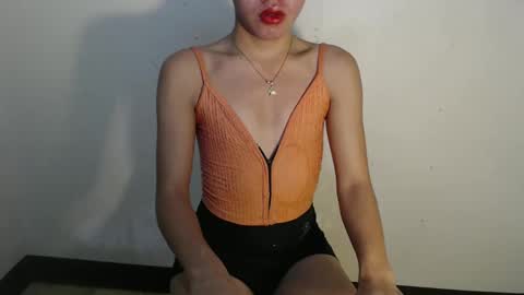 dexie121698 online show from 03-06-25, 02:51