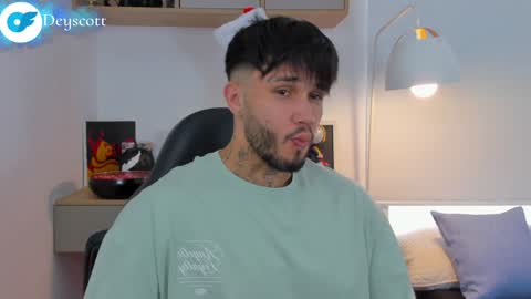 JULIAN online show from 12-29-24, 07:43