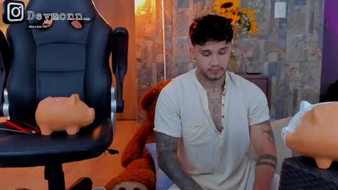 JULIAN online show from 09-20-25, 11:17