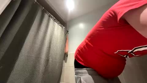 Snapshot of deznuts130 chatting on 01-24-25, 05:10 deznuts130 online show from 01-24-25, 05:10