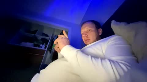 Snapshot of deznuts130 chatting on 01-27-25, 03:04 deznuts130 online show from 01-27-25, 03:04