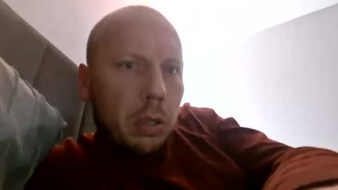 Snapshot of deznuts130 chatting on 10-19-25, 11:11 deznuts130 online show from 10-19-25, 11:11