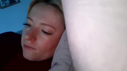 dgesika254182 online show from 01-25-25, 09:04