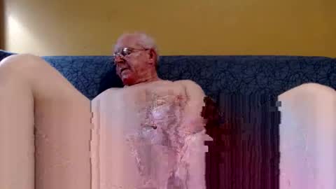 dgll576 online show from 02-11-26, 01:43