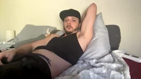 dharbison23 online show from 10-24-25, 06:59