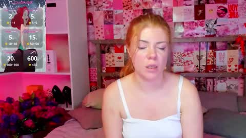 Snapshot of di_fox chatting on 11-07-25, 05:07 Di Fox online show from 11-07-25, 05:07