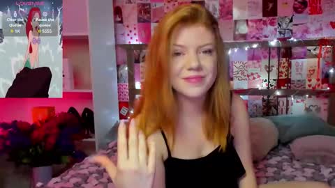 Snapshot of di_fox chatting on 12-04-25, 01:04 Di Fox online show from 12-04-25, 01:04
