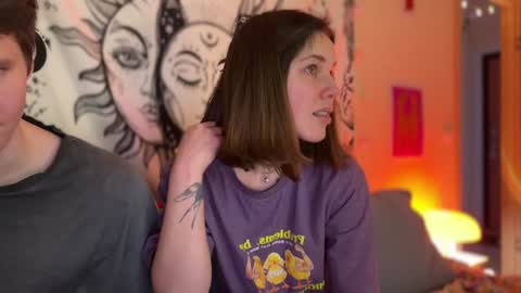 Di Alex online show from 01-25-25, 04:35