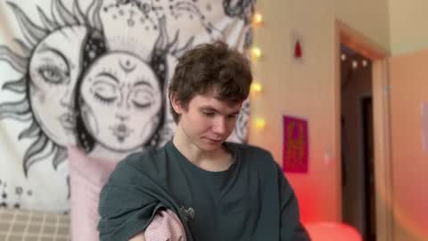 Di Alex online show from 02-02-25, 10:13