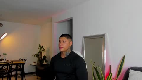 Diego online show from 01-03-25, 11:23