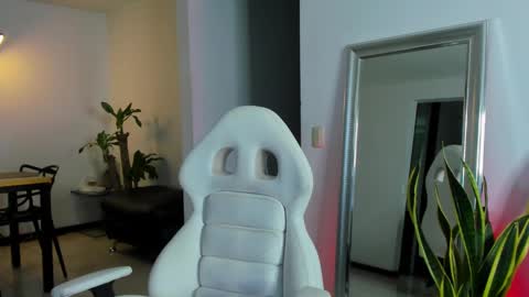 Diego online show from 01-31-25, 01:01