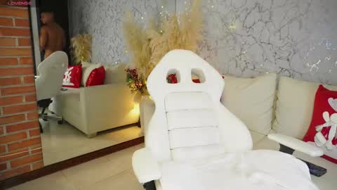 Diego online show from 12-17-25, 01:50