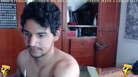 Snapshot of diamond_bruno chatting on 01-28-25, 03:25 Bruno Diamond online show from 01-28-25, 03:25