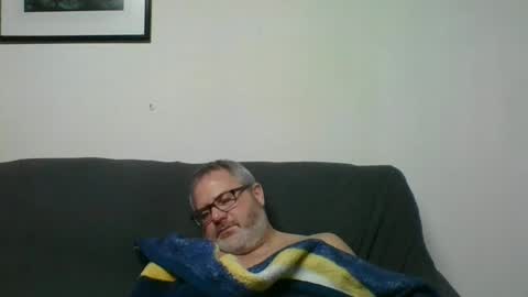 diamond_couple_82 online show from 02-04-25, 07:07