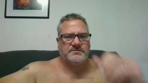 diamond_couple_82 online show from 10-19-25, 06:25