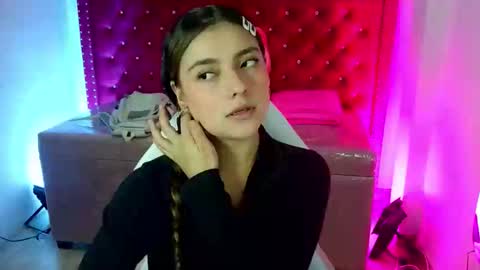 Snapshot of diamond_juliana_ chatting on 05-05-26, 03:03 diamond_juliana_ online show from 05-05-26, 03:03