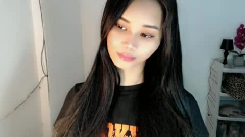 Snapshot of diamond_temptress chatting on 06-15-26, 08:38 diamond_temptress online show from 06-15-26, 08:38