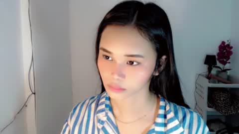Snapshot of diamond_temptress chatting on 06-18-26, 10:41 diamond_temptress online show from 06-18-26, 10:41