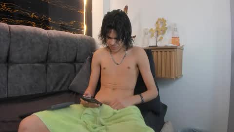 diamond_twink online show from 03-21-26, 01:58