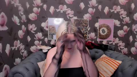 Di online show from 04-15-26, 10:55