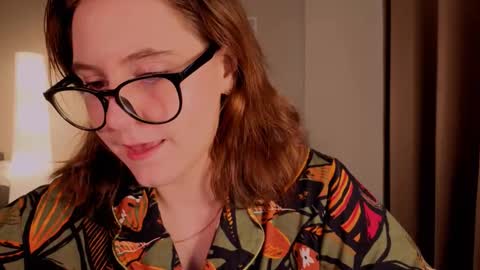 Diana online show from 11-16-25, 05:02