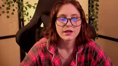 Diana online show from 01-17-26, 11:37