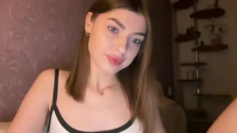 Snapshot of dianaa_lee chatting on 06-21-26, 09:50 DIANA online show from 06-21-26, 09:50