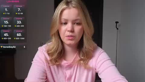 Snapshot of dianaholiday chatting on 06-20-26, 02:31 Olga online show from 06-20-26, 02:31