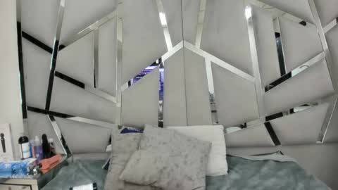 dianarous online show from 12-11-24, 07:20