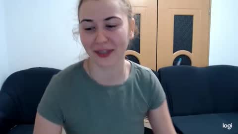 dianasmiey7 online show from 01-09-25, 07:40