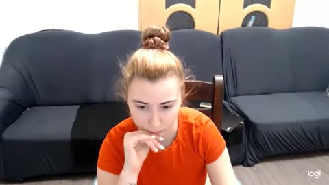 dianasmiey7 online show from 01-10-25, 09:13