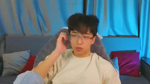 Snapshot of dianinav chatting on 02-07-26, 02:32 Adam online show from 02-07-26, 02:32