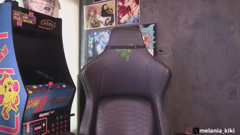 Melania   -    online show from 09-09-25, 10:20