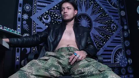 DICAPRIO online show from 02-03-25, 12:15