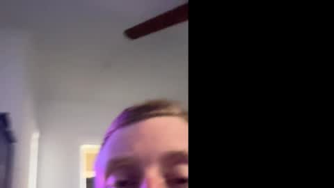 Snapshot of dickeddownunder chatting on 10-08-25, 06:55 dickeddownunder online show from 10-08-25, 06:55