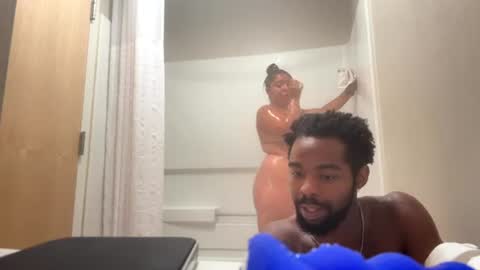 Snapshot of dickemda chatting on 07-18-26, 10:02 dickemda online show from 07-18-26, 10:02