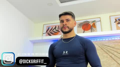 Dick Griffith online show from 02-11-25, 05:40