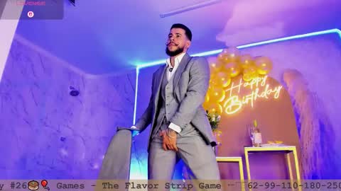 Dick Griffith online show from 11-28-25, 01:47