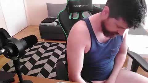 Snapshot of dickstaza chatting on 06-29-26, 12:27 dickstaza online show from 06-29-26, 12:27
