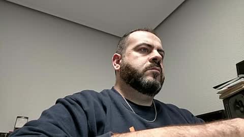 Snapshot of dicktracy_86 chatting on 01-02-25, 05:18 DANI online show from 01-02-25, 05:18