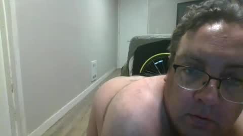 Snapshot of didgeman1984 chatting on 10-06-25, 01:03 Didgeman online show from 10-06-25, 01:03