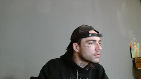 Snapshot of didismurf02 chatting on 12-29-24, 10:47 didismurf02 online show from 12-29-24, 10:47