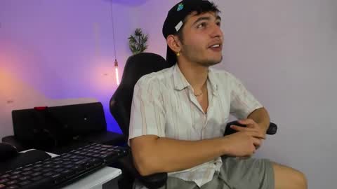 Snapshot of diegorogue_ chatting on 12-09-24, 03:22 Diego rogue online show from 12-09-24, 03:22